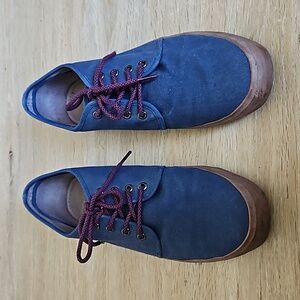 VAMVAS Organic Cotton Low Top Lace Up Sneakers